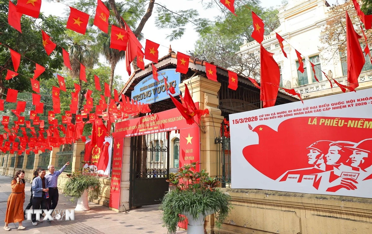Tranh cổ động bầu cử lan tỏa tinh thần ngày hội lớn của toàn dân