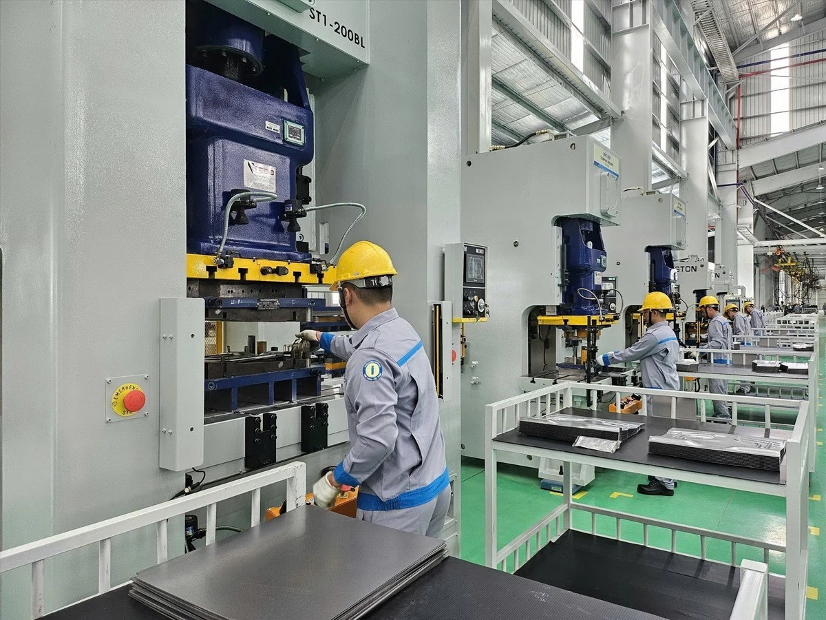 Ngành Công Nghiệp Việt Nam Chuyển Dịch Mạnh Mẽ Sang Hoạt Động Giá Trị Cao