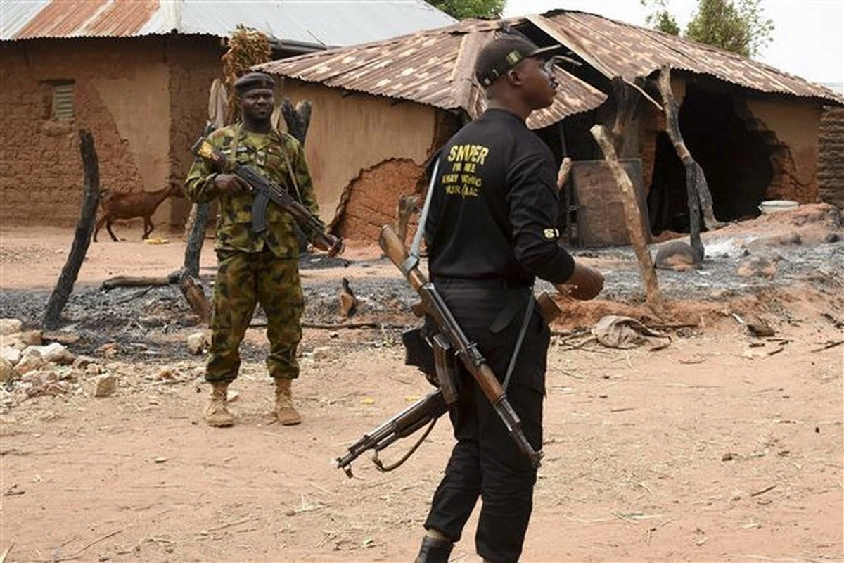 Nigeria chìm trong tang tóc: Hơn 130 người thương vong sau loạt tấn công tự sát