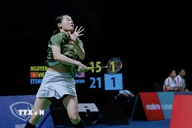Nguyễn Thùy Linh đã thi đấu khởi đầu trận đơn nữ trong cuộc đấu đồng đội nữ giữa đội Việt Nam và Malaysia ở môn cầu lông SEA Games 33 vào sáng ngày 7/12/2025. (Ảnh: TTXVN phát)