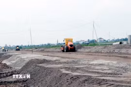 Nhiều khu công nghiệp tiếp tục được đầu tư xây dựng góp phần đẩy mạnh thu hút các dự án. (Ảnh: Nguyễn Chinh/TTXVN)