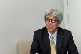Nhà báo Miyake Kazuhisa, nguyên Trưởng đại diện của Hãng thông tấn Kyodo tại Việt Nam, bày tỏ ấn tượng về sự phát triển của truyền thông đối ngoại Việt Nam. (Ảnh: TTXVN)