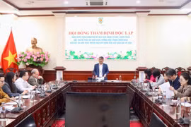 Thứ trưởng Bộ Tư pháp Nguyễn Thanh Tú chủ trì Hội đồng thẩm định.
