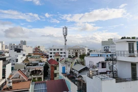 Hạ tầng viễn thông và mạng 5G phủ sóng tại phường Tây Nha Trang (Khánh Hòa). (Ảnh: Nguyễn Thành/TTXVN)