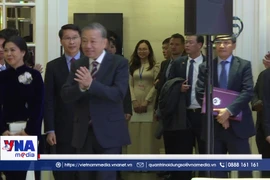 Tổng Bí thư Tô Lâm gặp gỡ cộng đồng người Việt tại Anh 