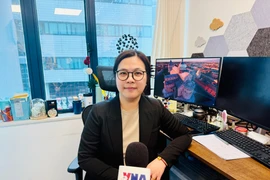 Giáo sư Lý Thục Huệ trả lời phỏng vấn của phóng viên TTXVN. (Ảnh: Mạc Luyện/TTXVN)