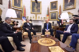 Thủ tướng Nhật Bản Shigeru Ishiba với Tổng thống Mỹ Donald Trump. (Nguồn: Reuters)