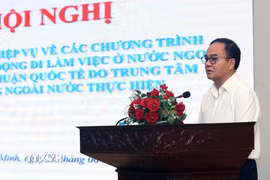 Thứ trưởng Bộ Nội vụ Vũ Chiến Thắng phát biểu tại hội nghị. (Ảnh: Thanh Vũ/TTXVN)