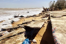 Bờ biển Lý Hòa. (Ảnh: Nguyên Linh/TTXVN)