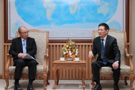 Phó Thủ tướng Hồ Đức Phớc tiếp ông Tiền Quốc Hào, Chủ tịch Công ty Toyota Châu Á. (Ảnh: An Đăng/TTXVN)