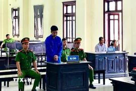 Bị cáo Nguyễn Gia Huy tại phiên tòa. (Ảnh: TTXVN phát)