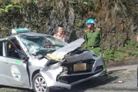 Hiện trường vụ tai nạn trên Quốc lộ 6 khiến 1 người tử vong. (Ảnh: Người dân cung cấp)