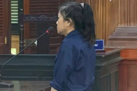 Bị cáo Huỳnh Thị Hạnh Phúc bị tuyên phạt án tù chung thân vì phạm hai tội nghiêm trọng.