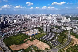 Thị trường bất động sản dần hồi phục với nhiều dự án đang được triển khai. (Ảnh : Tuấn Anh/TTXVN)