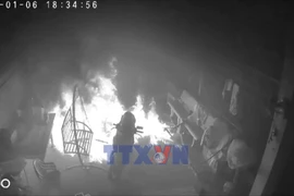 Điều tra vụ phóng hỏa bằng xăng khiến 2 người nguy kịch ở Tây Ninh 