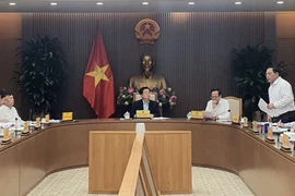 Phó Thủ tướng Mai Văn Chính họp với các bộ, ngành, đơn vị, rà soát công việc liên quan đến Đại lễ Vesak Liên hợp quốc 2025. (Ảnh: Chu Thanh Vân/TTXVN)