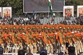 Quân đội Ấn Độ tại lễ diễu hành. (Ảnh: Ngọc Thúy/TTXVN)