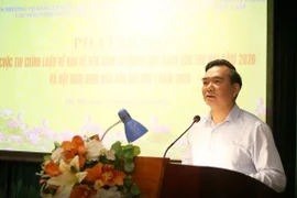 Trưởng Ban Tuyên giáo và Dân vận Đảng ủy Mặt trận Tổ quốc, các đoàn thể Trung ương Nguyễn Minh Chung phát biểu tại lễ phát động.