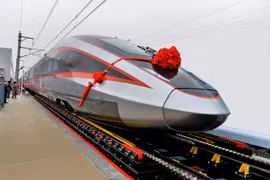 Tàu du lịch chạy bằng hydro đầu tiên của Trung Quốc. (Nguồn: THX)