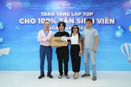Chương trình tặng laptop cho tân sinh viên nhập học được trường Đại học CMC triển khai từ năm 2024.