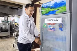 Khu vực lưu mẫu thực phẩm tại Khách sạn Hải Âu.