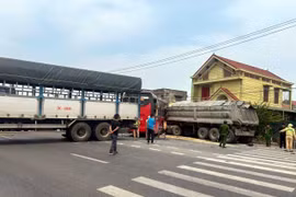 Hiện trường xảy ra vụ tai nạn. (Ảnh: TTXVN phát)