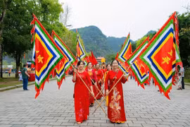 Nhiều hoạt động đặc sắc mang đậm bản sắc văn hóa của đất và người Cố đô trong Lễ hội Hoa Lư, tỉnh Ninh Bình. (Ảnh: Hải Yến/TTXVN)