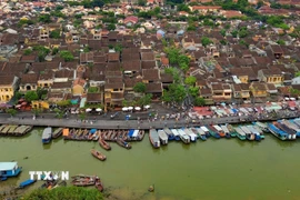 Vẻ đẹp của Hội An không chỉ để chiêm ngưỡng, mà để cảm nhận bằng tất cả các giác quan, từ đó hiểu sâu hơn về giá trị trường tồn của nó. (Ảnh: Thanh Tùng/TTXVN)