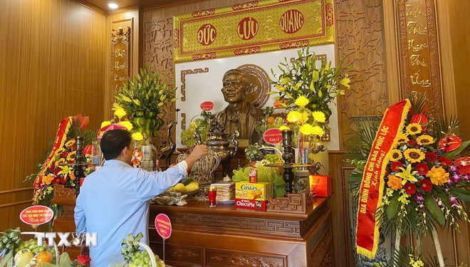 ttxvn-nha-tuong-niem-hoang-minh-dao1.jpg