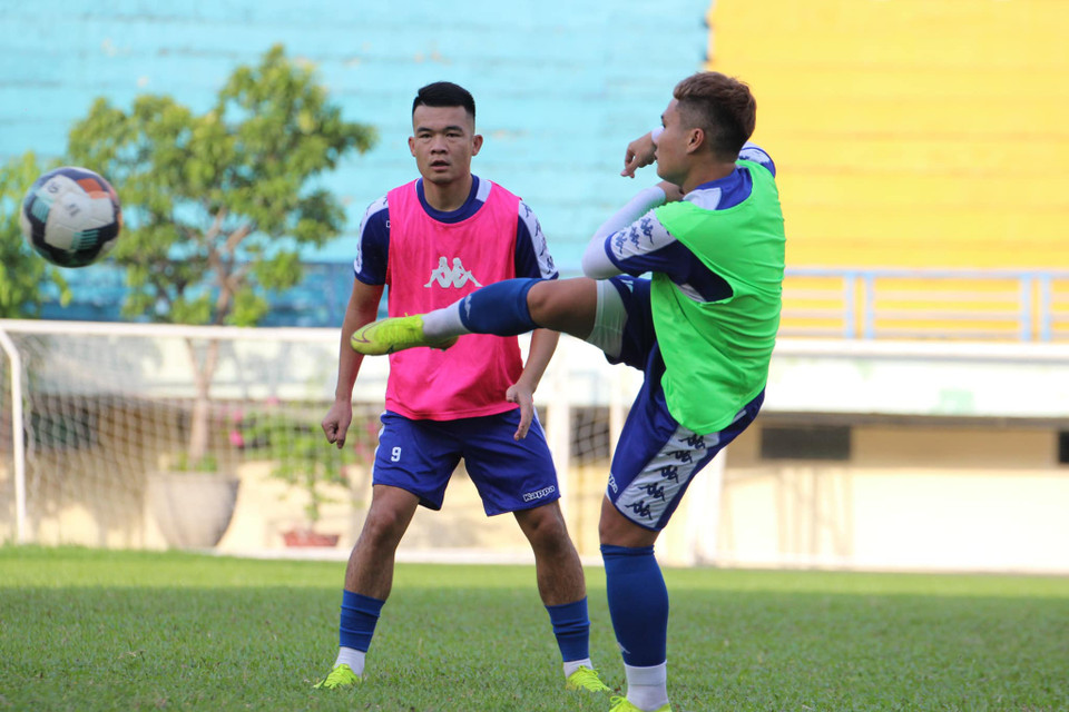  Những trụ cột khác của Á quân V-League 2019 như Hoàng Thịnh, Phi Sơn và Văn Thuận cũng đều sẵn sàng cho vòng 4 V-League 2020. (Ảnh: CLB TP.HCM)