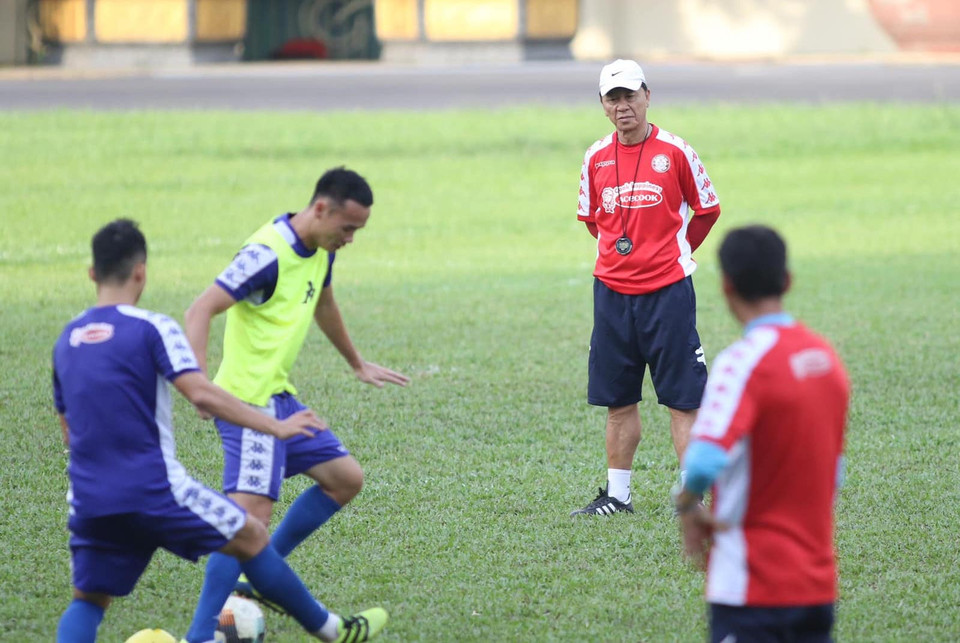 Vắng Công Phượng, Thành phố Hồ Chí Minh để Hải Phòng cầm hoà ở vòng đấu trước và bị hai đội xếp sau san bằng điểm số dù vẫn đang có vị trí dẫn đầu. (Ảnh: CLB TP.HCM)