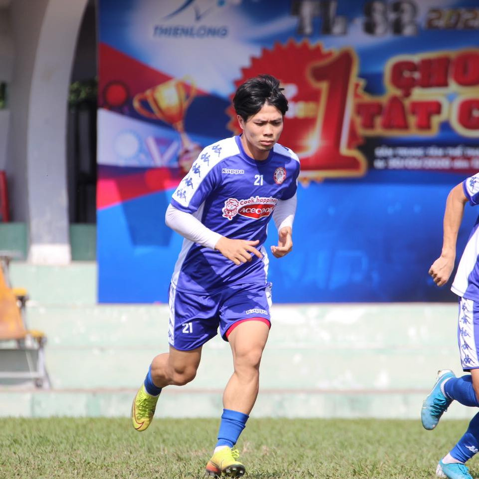 Trở lại sau những công việc riêng, Công Phượng sẵn sàng thi đấu và tỏa sáng cùng Thành phố Hồ Chí Minh ở vòng 4 V-League 2020 trước Sài Gòn FC. (Ảnh: CLB TP.HCM)