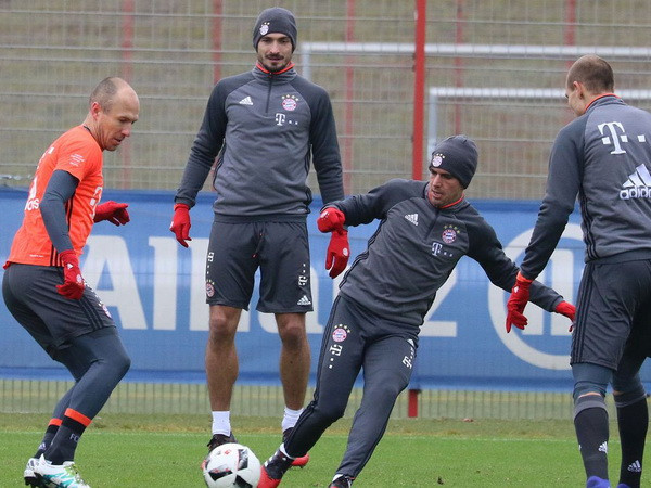 Lamh sẽ có mặt trong đội hình xuất phát? Nguồn: Fcb.de