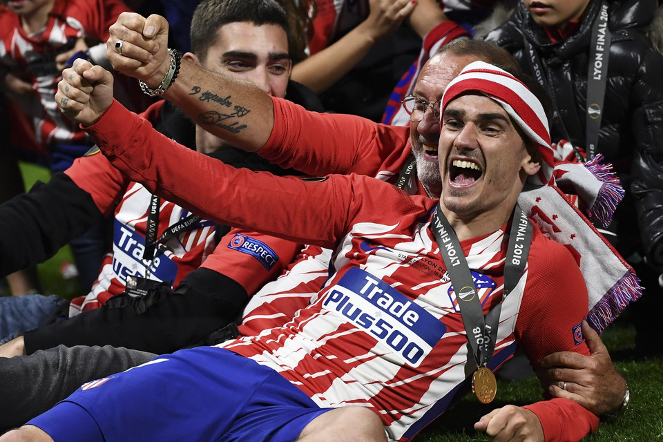Antoine Griezmann đã trở thành người hùng của trận đấu khi ghi cú đúp vào lưới Marseille, giúp Atletico Madrid đăng quang vô địch Europa League 2017/2018. (Nguồn: AFP/ TTXVN)