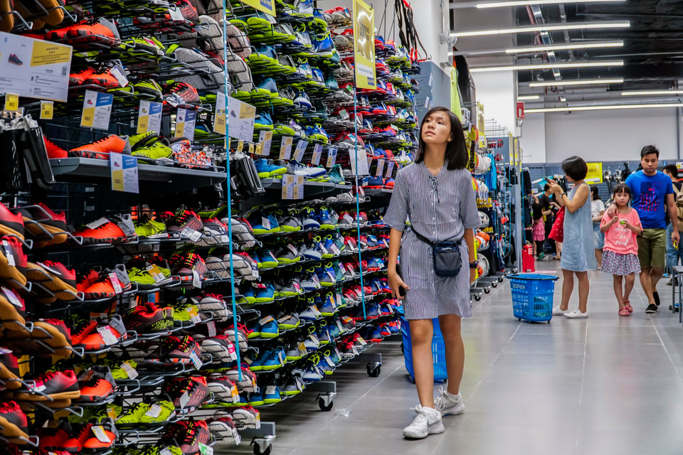 Decathlon phục vụ khách hàng nam, nữ và trẻ em của mọi lứa tuổi, cùng mọi nhu cầu chơi thể thao từ nhập môn đến chuyên nghiệp. (Ảnh: Minh Hiếu/Vietnam+)