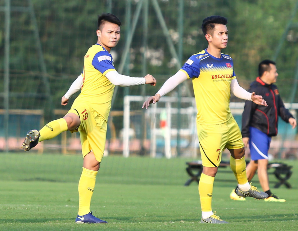 Quang Hải là cầu thủ nhanh chóng thích nghi với "không khí" đội tuyển nhất dù chỉ mới trở lại từ câu lạc bộ. (Ảnh: Nguyên An)