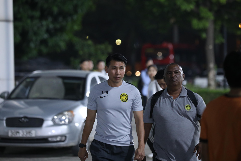 Huấn luyện viên Tan Cheng Hoe và các học trò đều đang có tinh thần thoải mái nhất và thể hiện rõ quyết tâm đánh bại tuyển Việt Nam ở trận đấu ngày 10/10 tới tại vòng loại hai World Cup 2022 - khu vực châu Á. (Ảnh: N.Đ)