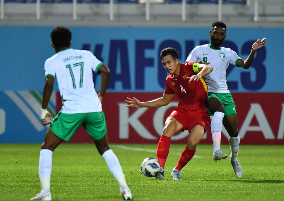 Điều này khiến U23 Việt Nam bất lực trong việc tìm kiếm bàn thắng và nuôi hy vọng tạo bất ngờ. (Ảnh: VFF)