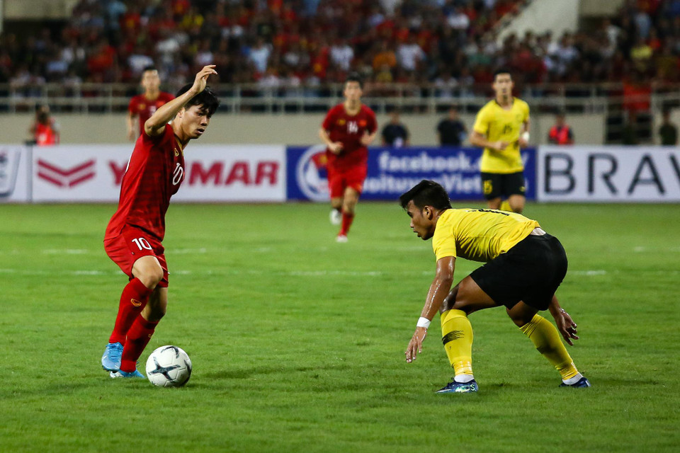 Công Phượng chỉ thi đấu khoảng 60 phút trên sân Mỹ Đình trước khi bị thay ra, nhường chỗ cho tiền đạo Anh Đức. (Ảnh: Nguyên An/Vietnam+)