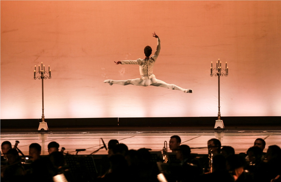 Trích đoạn 'In The Night.' (Ảnh: BTC)