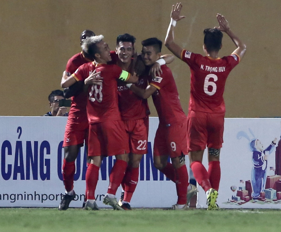 Trong hiệp một, Bình Dương chỉ dứt điểm trúng đích 3 lần nhưng hiệu quả để mở tỷ số ở phút 27. (Ảnh: Hiển Nguyễn/Vietnam+)