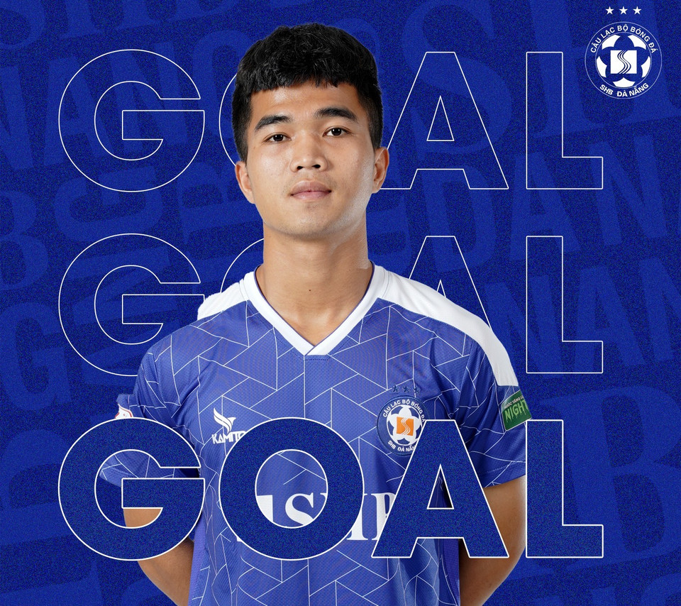 Tiền đạo trẻ Phạm Đình Duy tiếp tục gây ấn tượng với bàn thắng kỹ thuật vào lưới Sông Lam Nghệ An, qua đó cho thấy phong độ cao để lần đầu được góp mặt tại đội tuyển Việt Nam. (Ảnh: VPF)