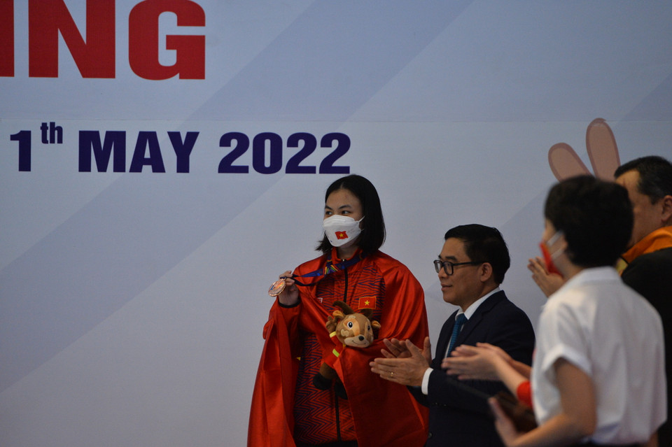 Còn ở nội dung đơn nữ cầu mềm 1m, vận động viên Ngô Phương Mai xếp thứ ba, giành huy chương đồng. (Ảnh: PV/Vietnam+)