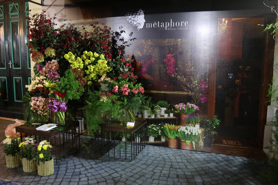 Những loại hoa đặc trưng của Pháp rực rỡ và quyến rũ. (Ảnh: Minh Hiếu/Vietnam+)