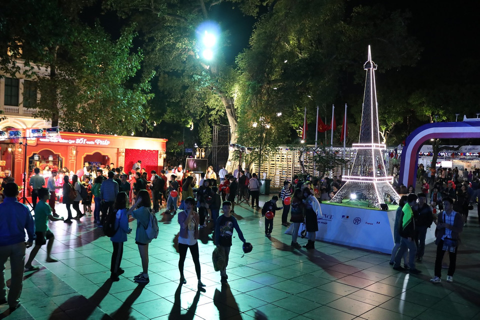 Không gian lễ hội sẽ là một địa điểm thú vị cho người dân Thủ đô vui chơi dịp cuối tuần. (Ảnh: Minh Hiếu/Vietnam+)