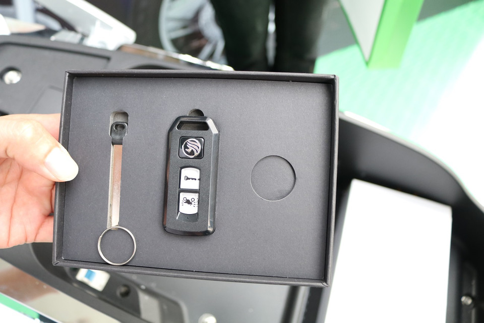 Bộ chìa khóa smartkey được hoàn thiện khá tốt, đẹp hơn bộ chìa của Honda SH. (Ảnh: Minh Hiếu/Vietnam+)