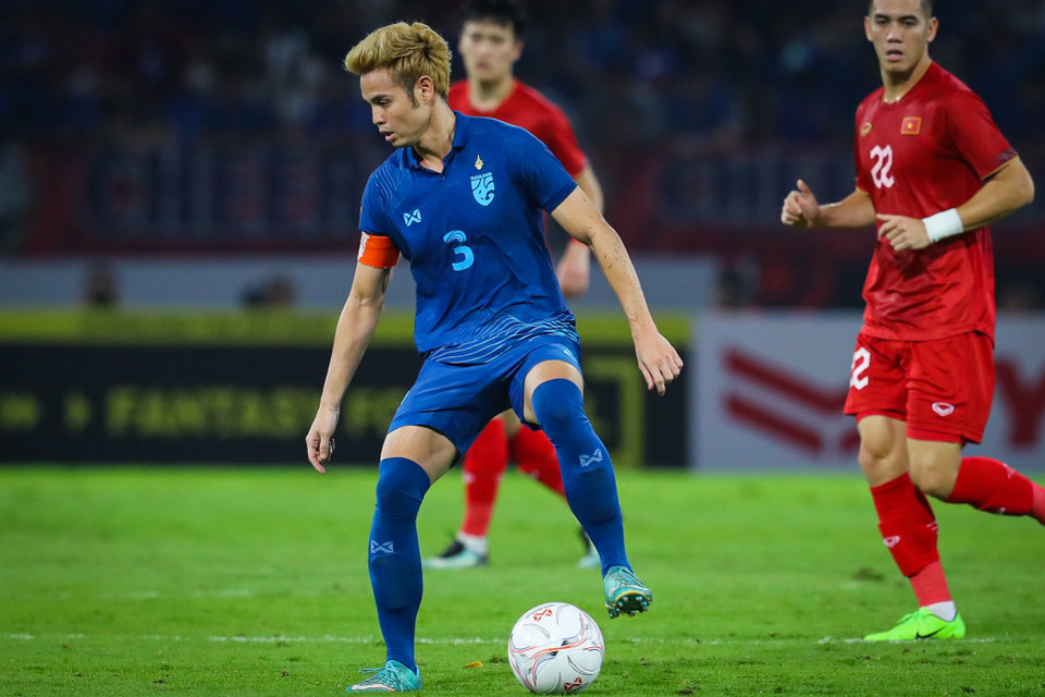 Đáng tiếc, những cố gắng của đội tuyển Việt Nam không được đền đáp khi Thái Lan nắm lợi thế và chủ động bảo toàn tỷ số bằng lối chơi chặt chẽ. (Ảnh: PV/Vietnam+) 