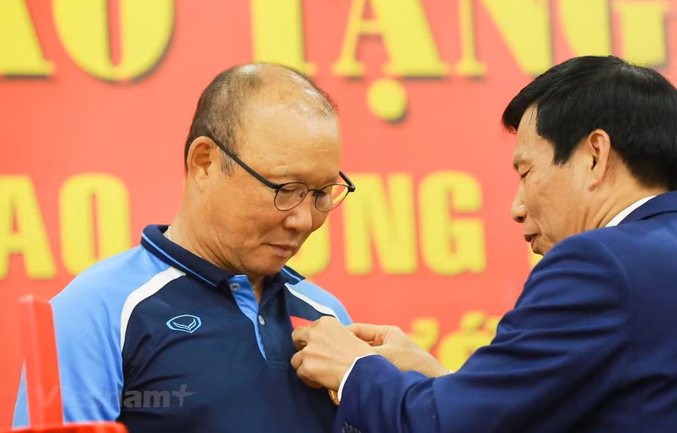 Thành tích này đã nâng tầm của huấn luyện viên Park Hang-seo. (Ảnh: VFF)