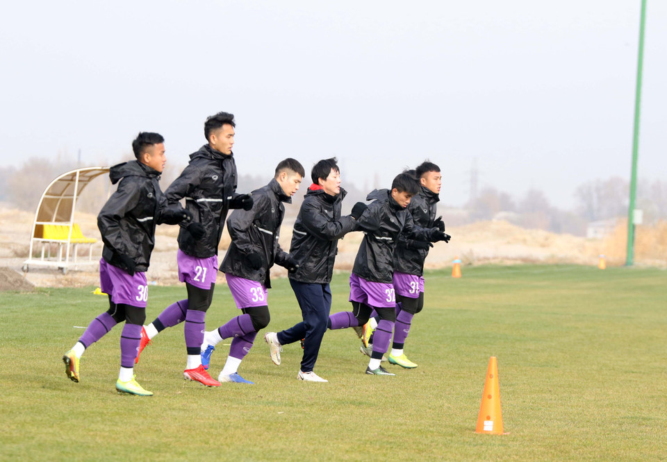 Chiều nay (1/11), đội tuyển U23 Việt Nam đã tập buổi cuối cùng tại sân Sport City để hoàn tất công tác chuẩn bị cho trận đấu với U23 Myanmar ở lượt trận cuối cùng bảng I của vòng loại U23 châu Á 2022. (Ảnh: VFF)