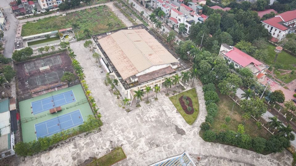 Hình ảnh nhà thi đấu Đan Phượng nhìn từ trên cao. (Ảnh: PV/Vietnam+)